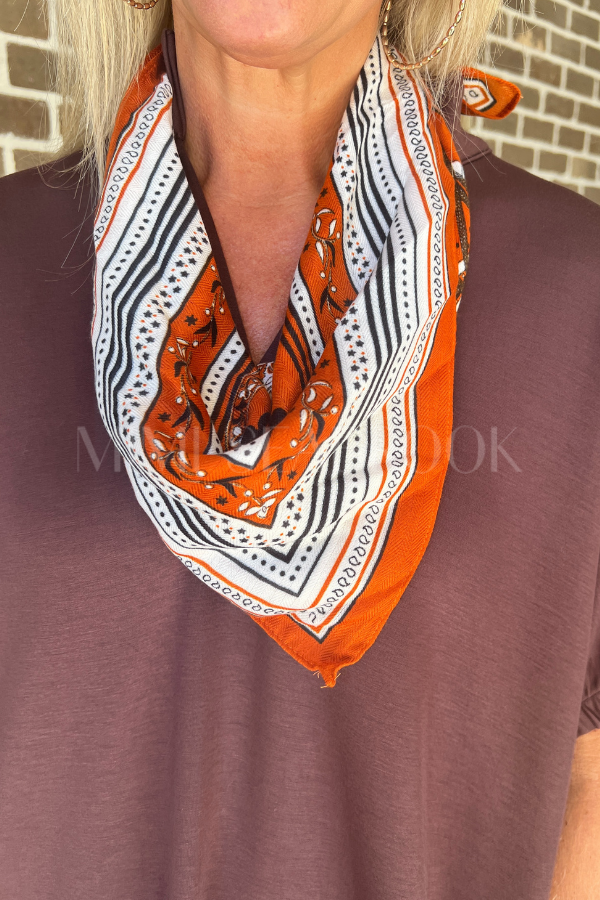 Archer scarf