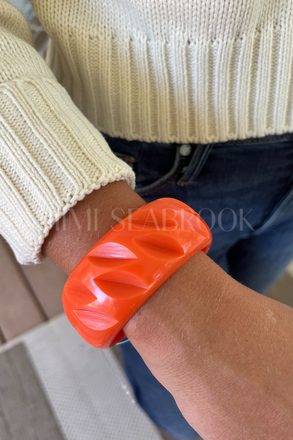Gibson bracelet