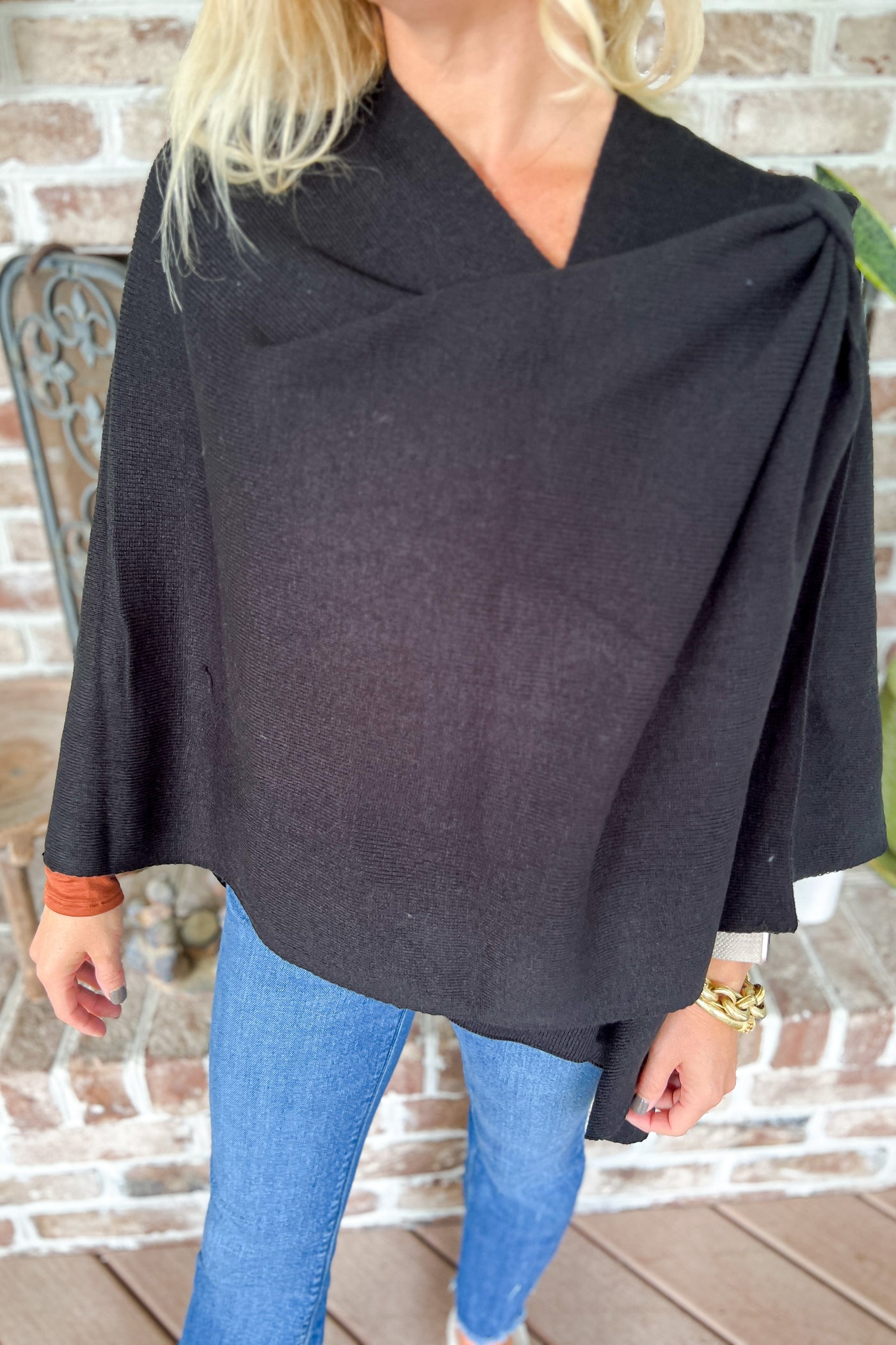 Crossroads wrap sweater, black