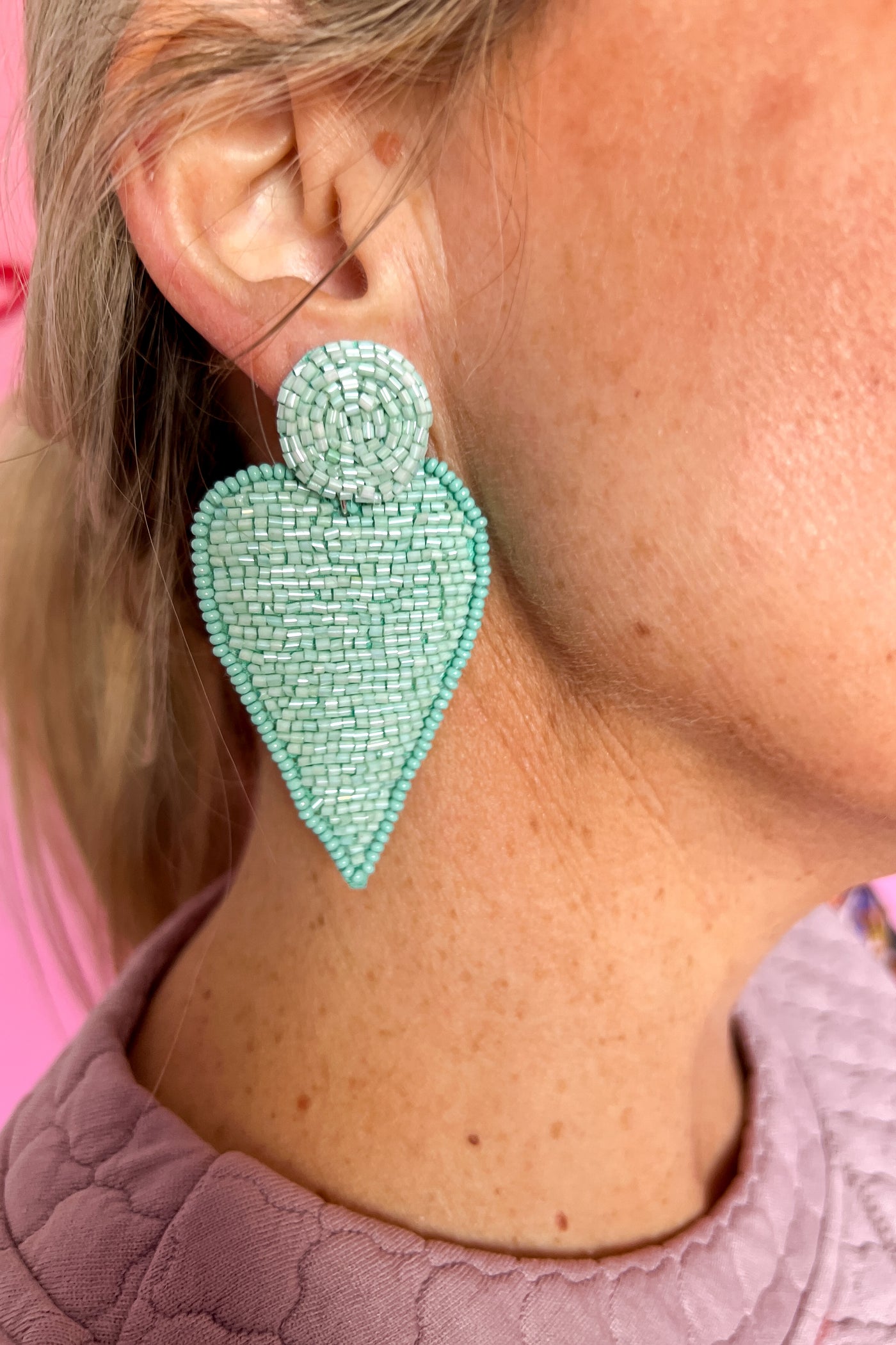 Beaded heart earrings, mint