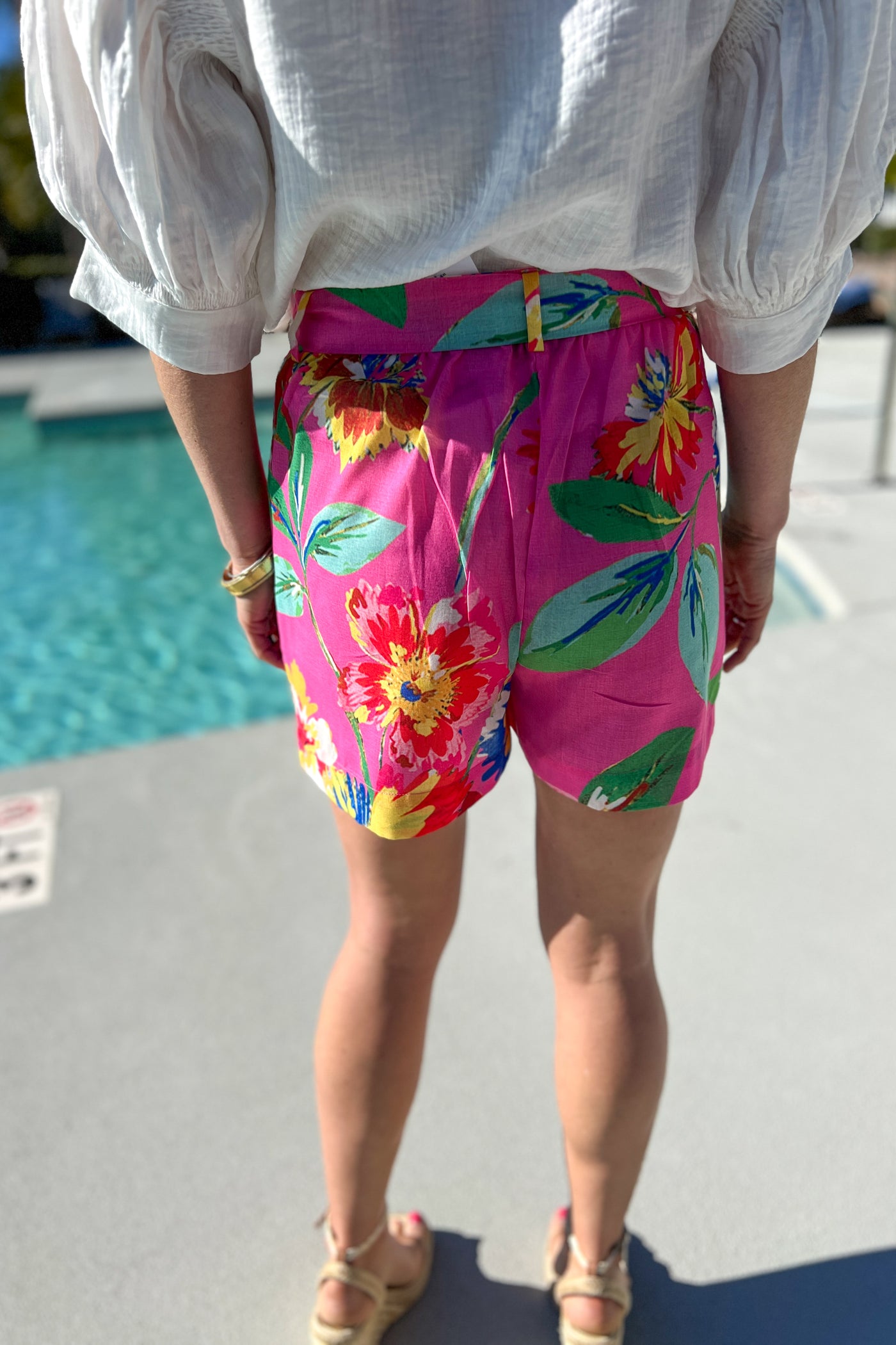 Cancun shorts, pink floral