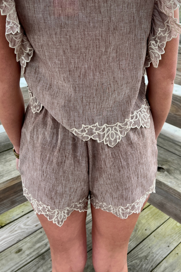 Abalone shorts, brown