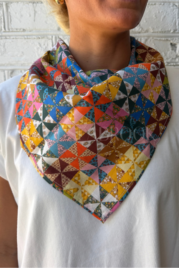 Amber scarf