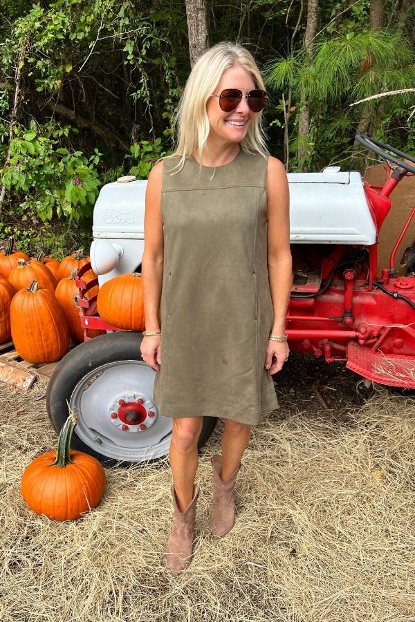 Cardinal dress