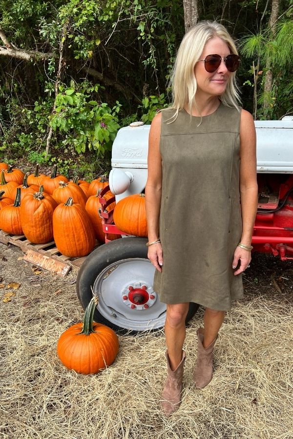 Cardinal dress