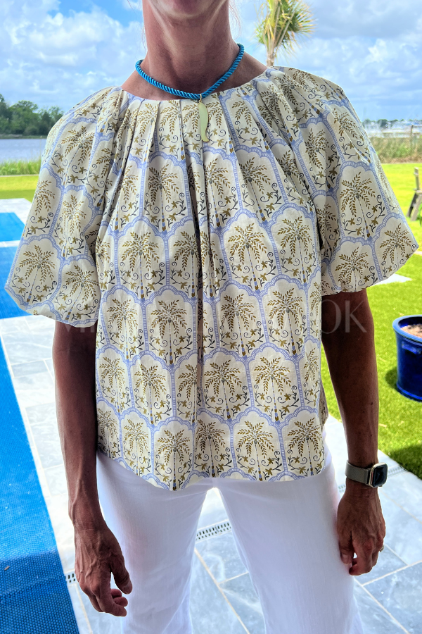 Caryn top