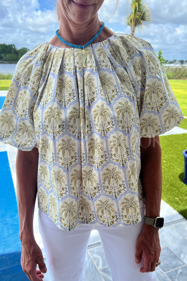 Caryn top