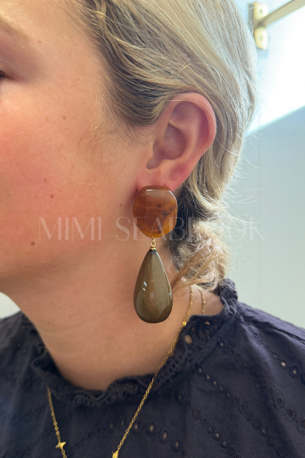 Colette earrings, olive