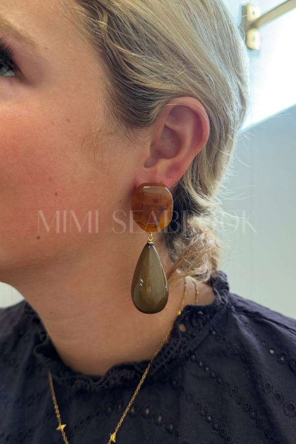 Colette earrings, olive