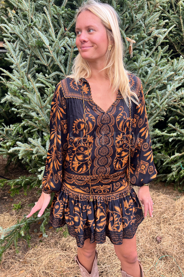 Cornely Ainika Black Blouse by Farm Rio