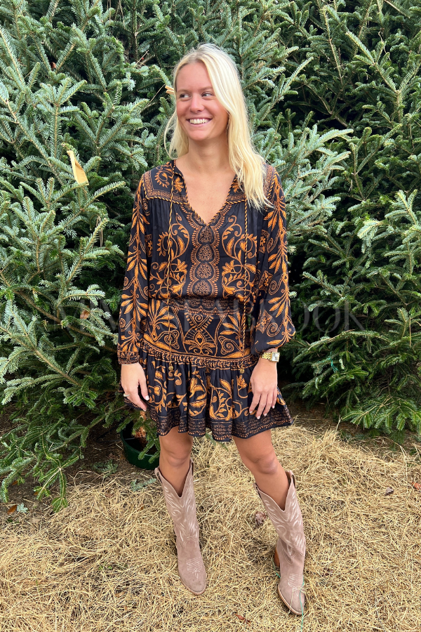 Cornely Ainika Black Blouse by Farm Rio