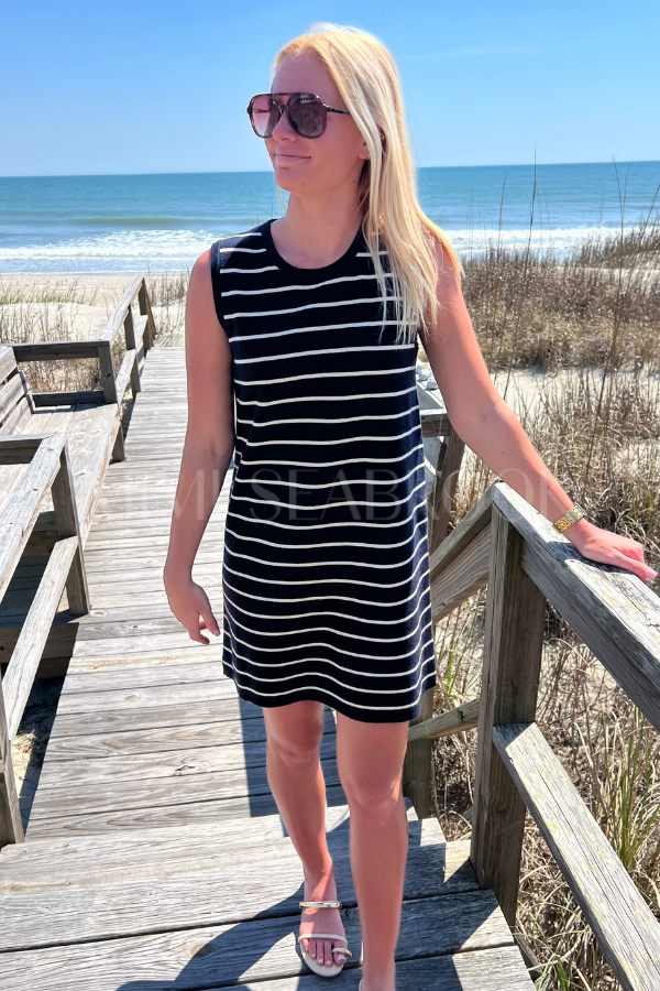 Crafton dress, navy/cream – Mimi Seabrook