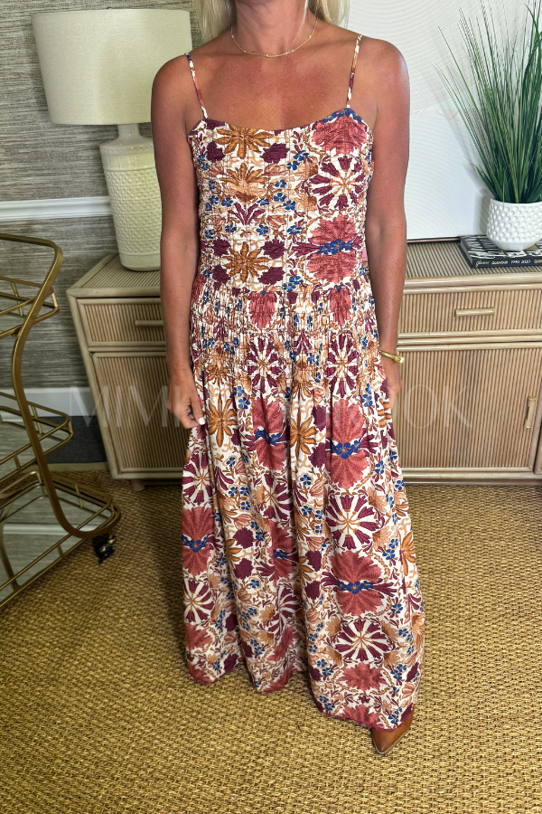 Dorothea dress