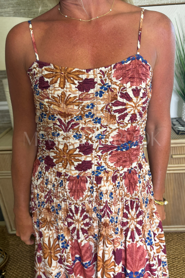 Dorothea dress