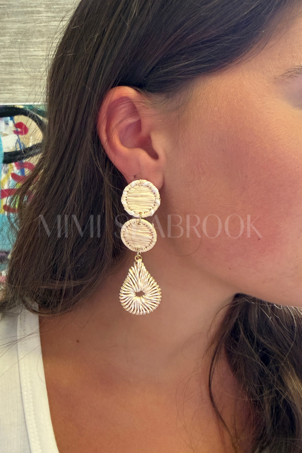 Eliza earrings, beige