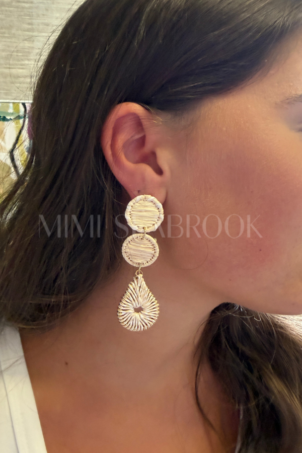Eliza earrings, beige