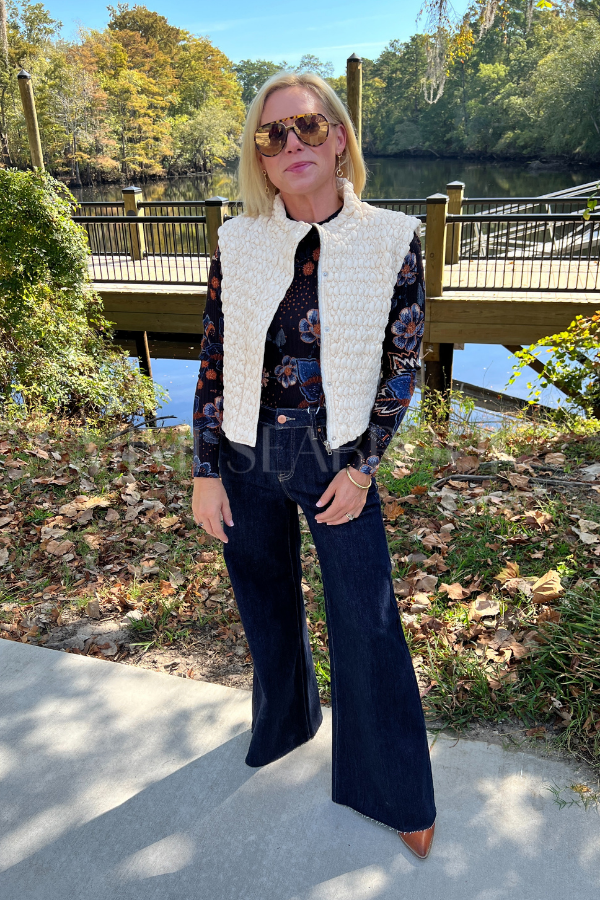 Emery vest, ivory