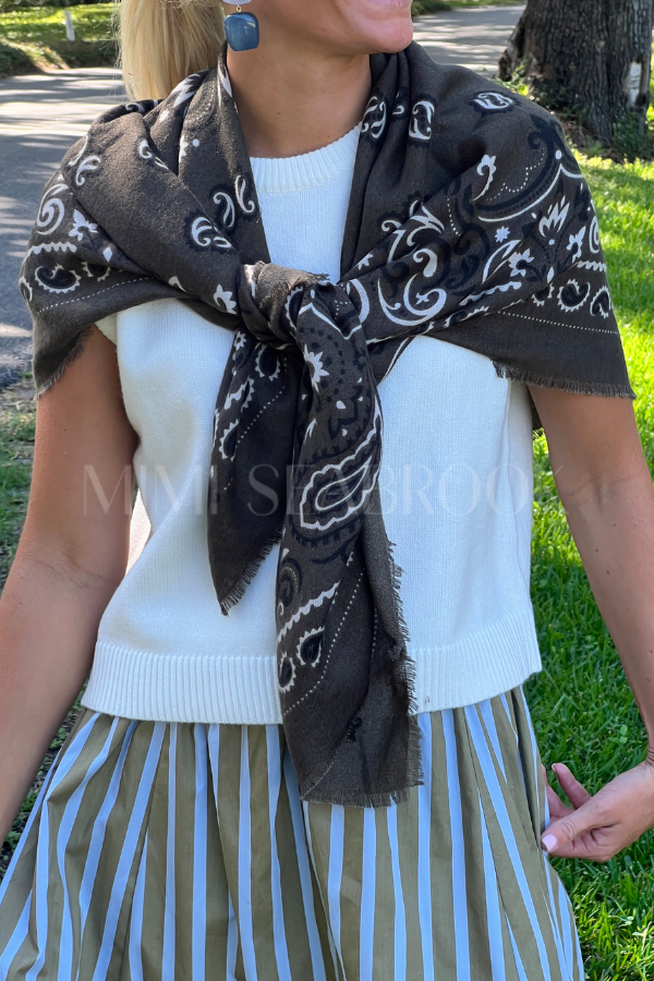 Fallon scarf, army green