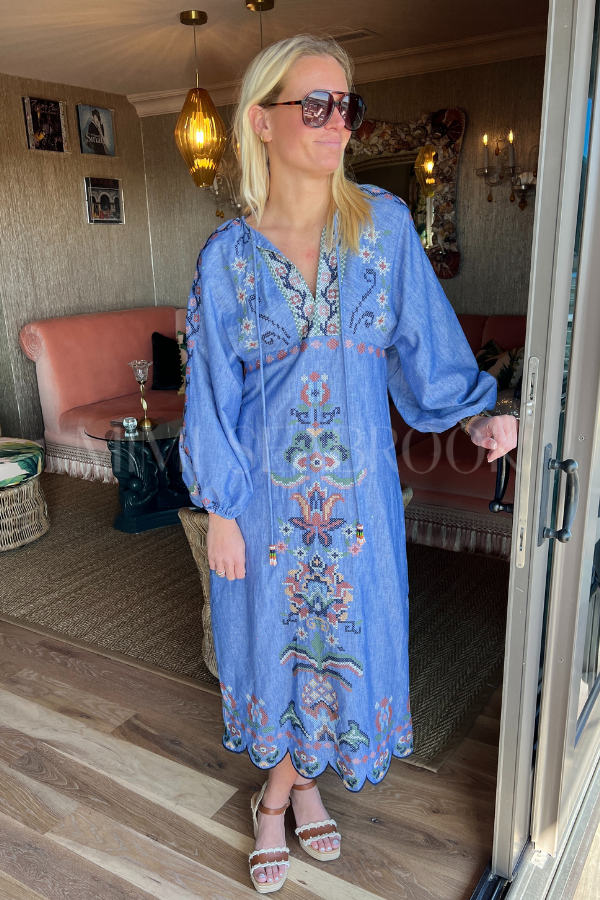 farm rio midi dress Rio, Flora Tile floral Linen dress, Women, White, M, Dresses Adjustable Straps Farm Rio Embroidered Cut-Out Midi