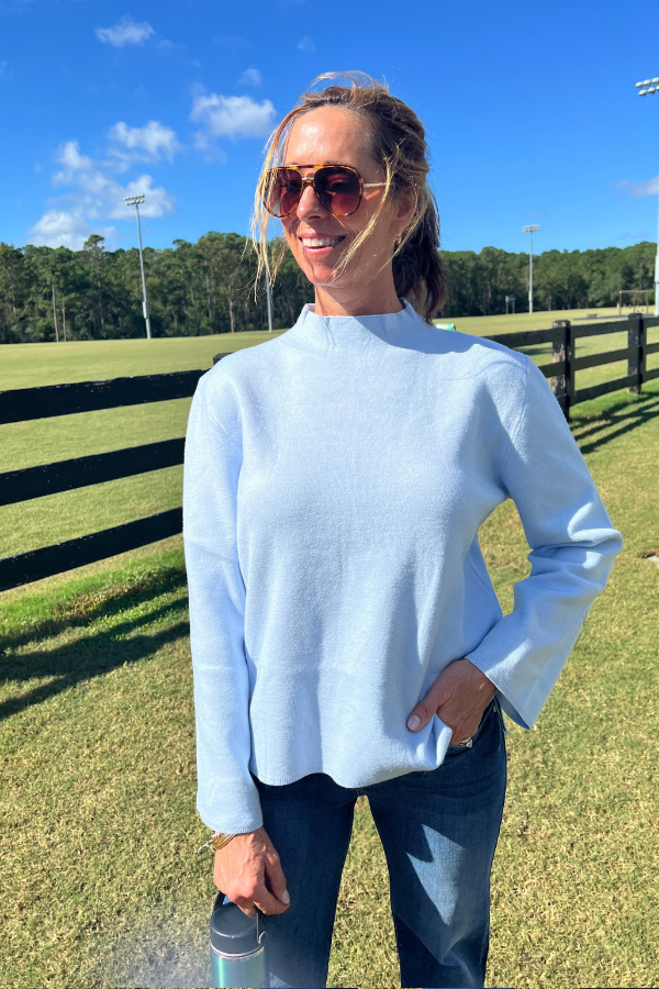 Greta sweater, baby blue