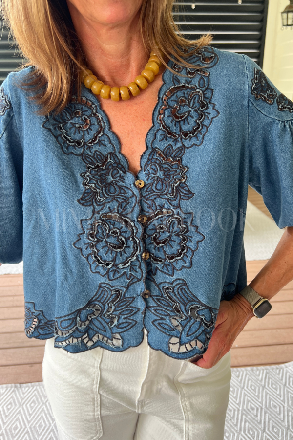 Harcourt top