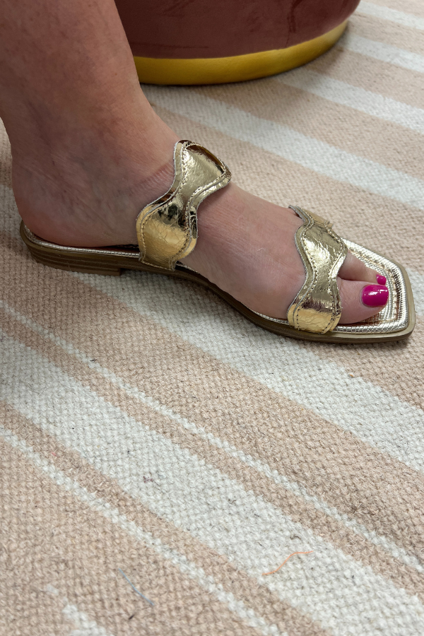 ILVA Low Sandals, gold by Dolce Vita