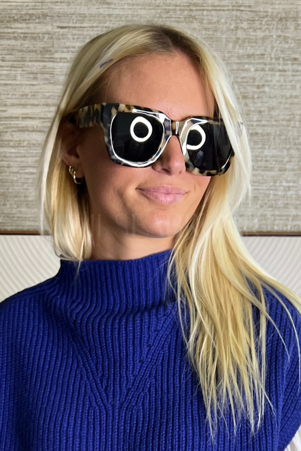 Jolene Sunglasses, snow tort/smoke by I-SEA