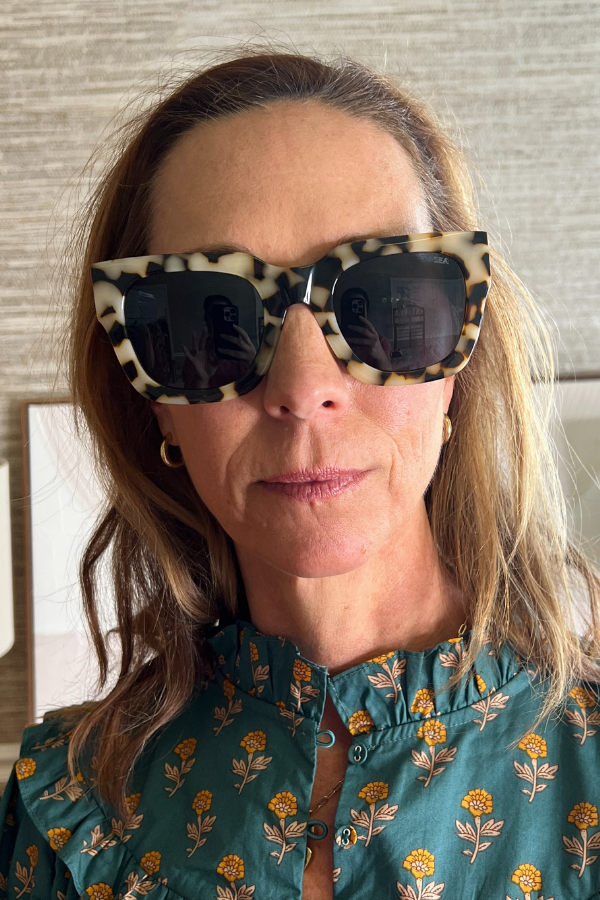 Jolene Sunglasses, snow tort/smoke by I-SEA