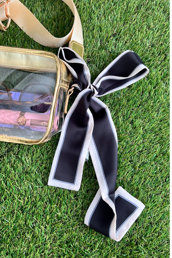 Judith scarf, black