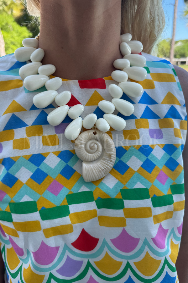 Kai Shell necklace, white