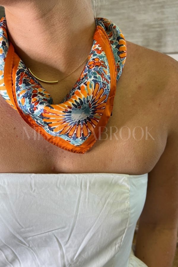 Loris Scarf