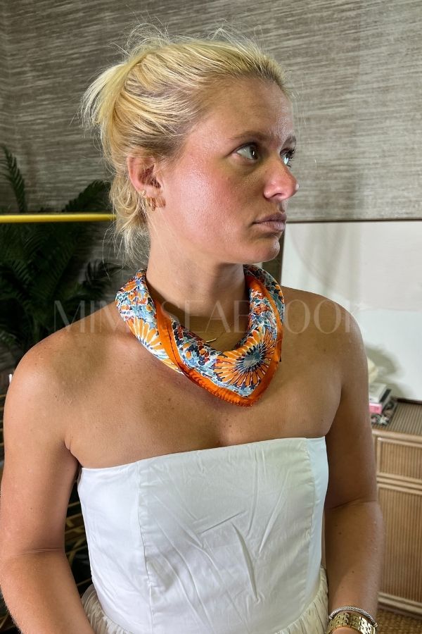 Loris Scarf