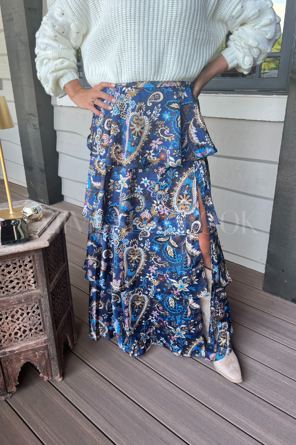 Mary Elizabeth skirt
