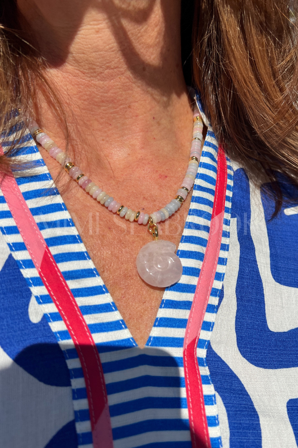 Mille necklace, pastel