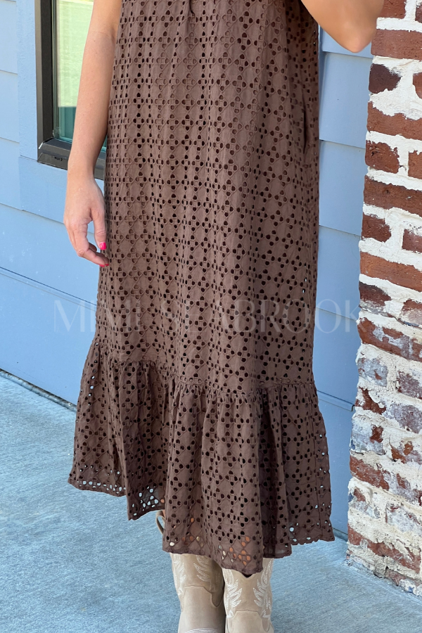 Parish dress, brown