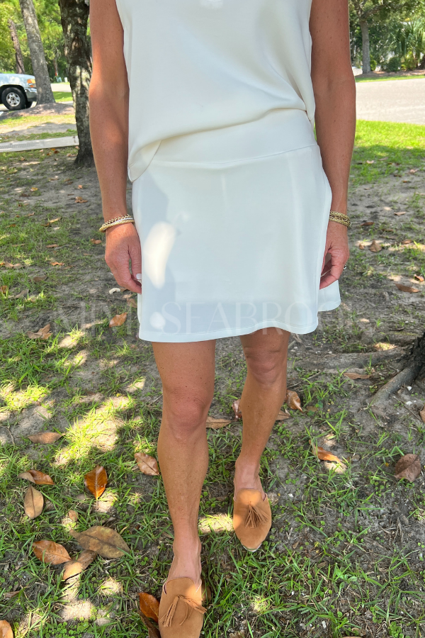 Sarah skort, white