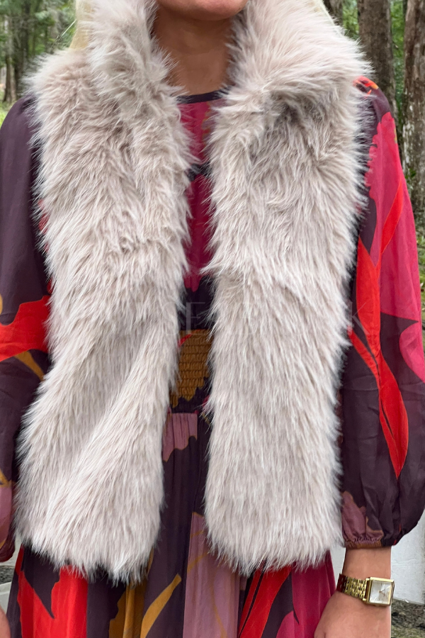 Sullivan vest