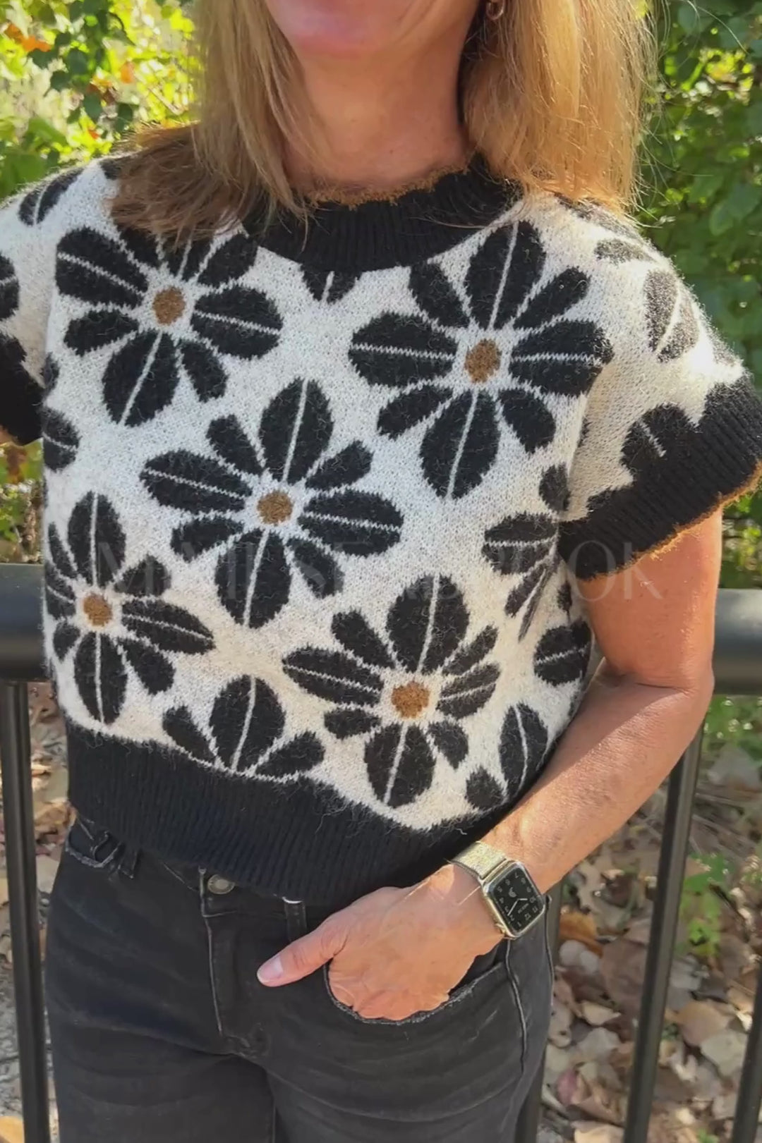 Jovie sweater top