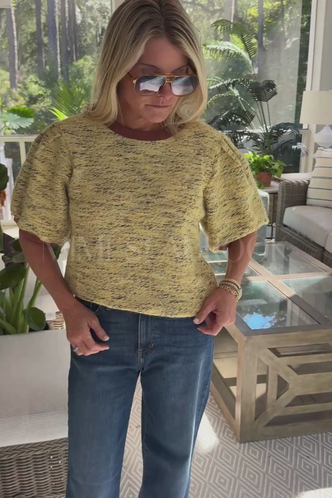 Stanhope top, yellow