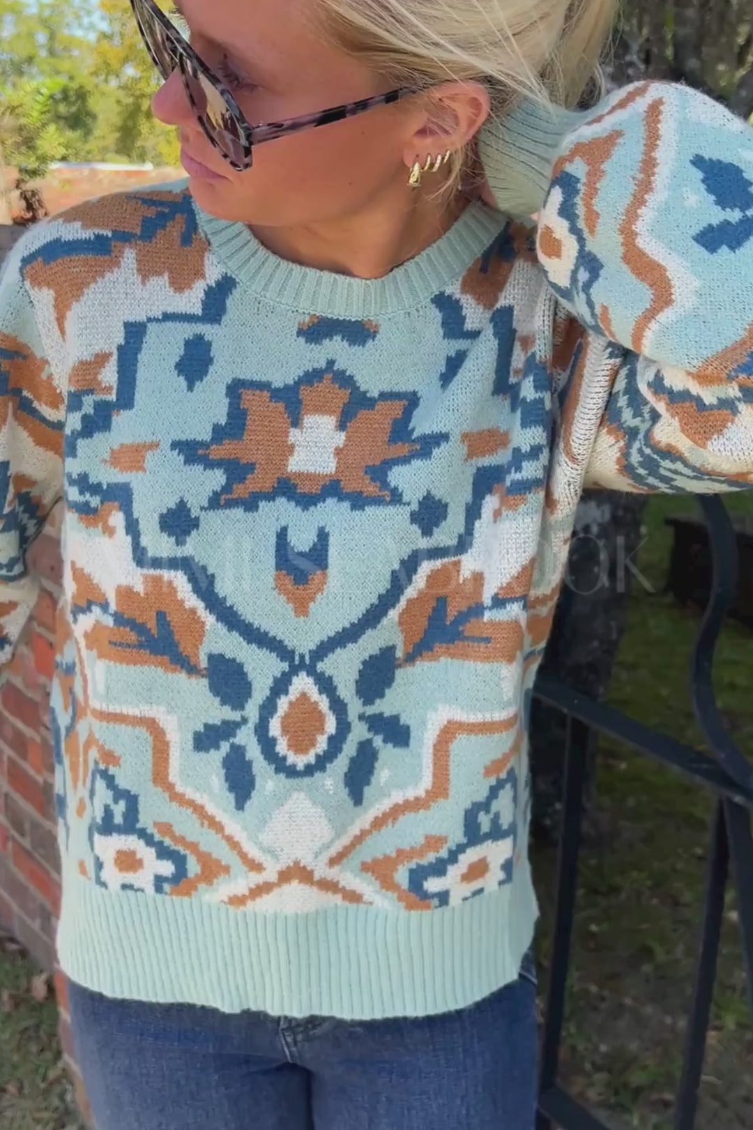 Tidewell sweater