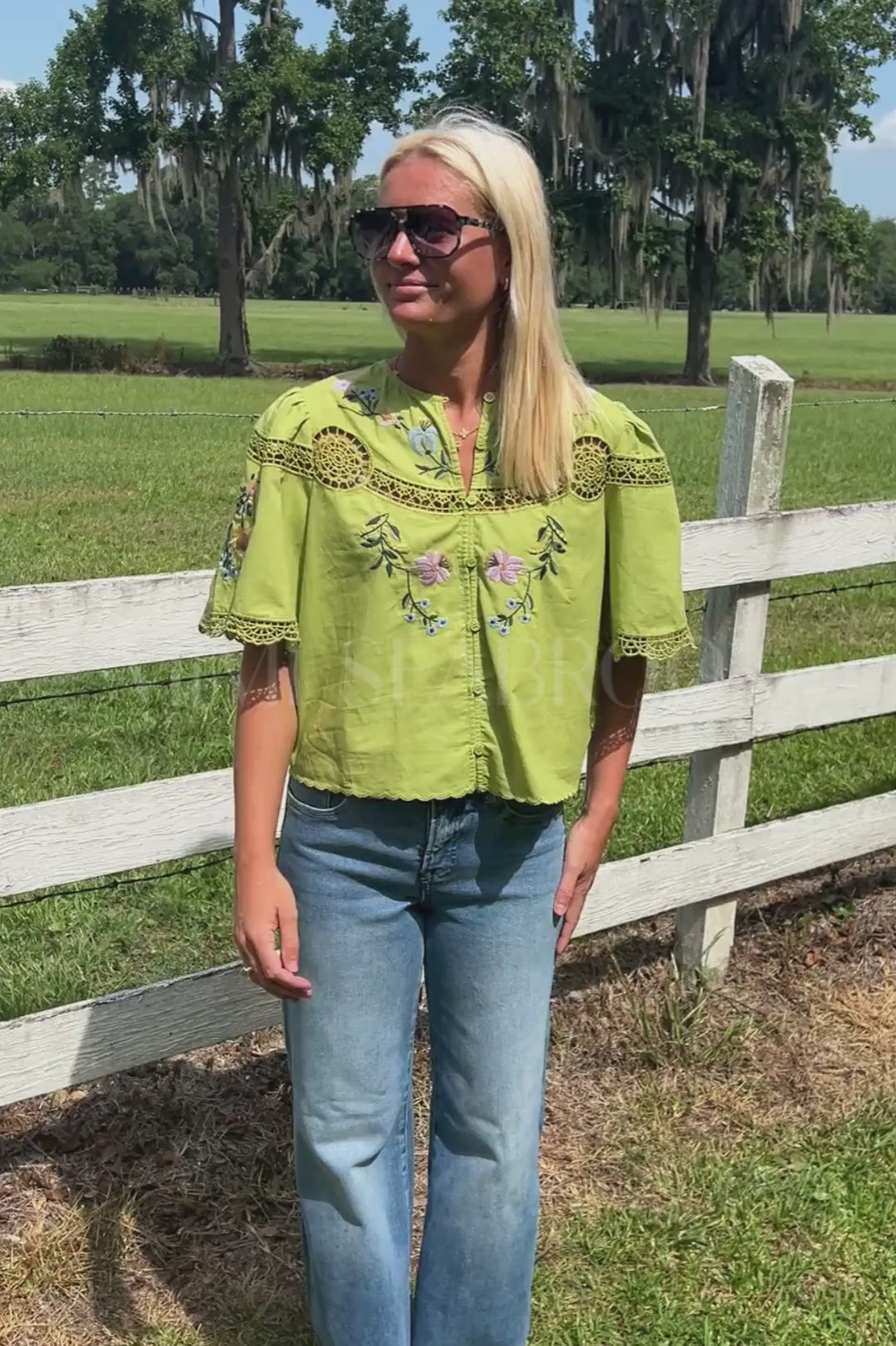 Bradlee top