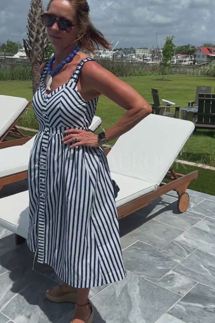 Braven dress, navy white