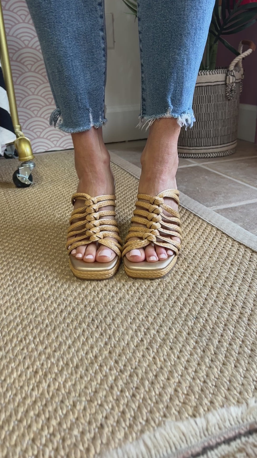 Laney Sandals
