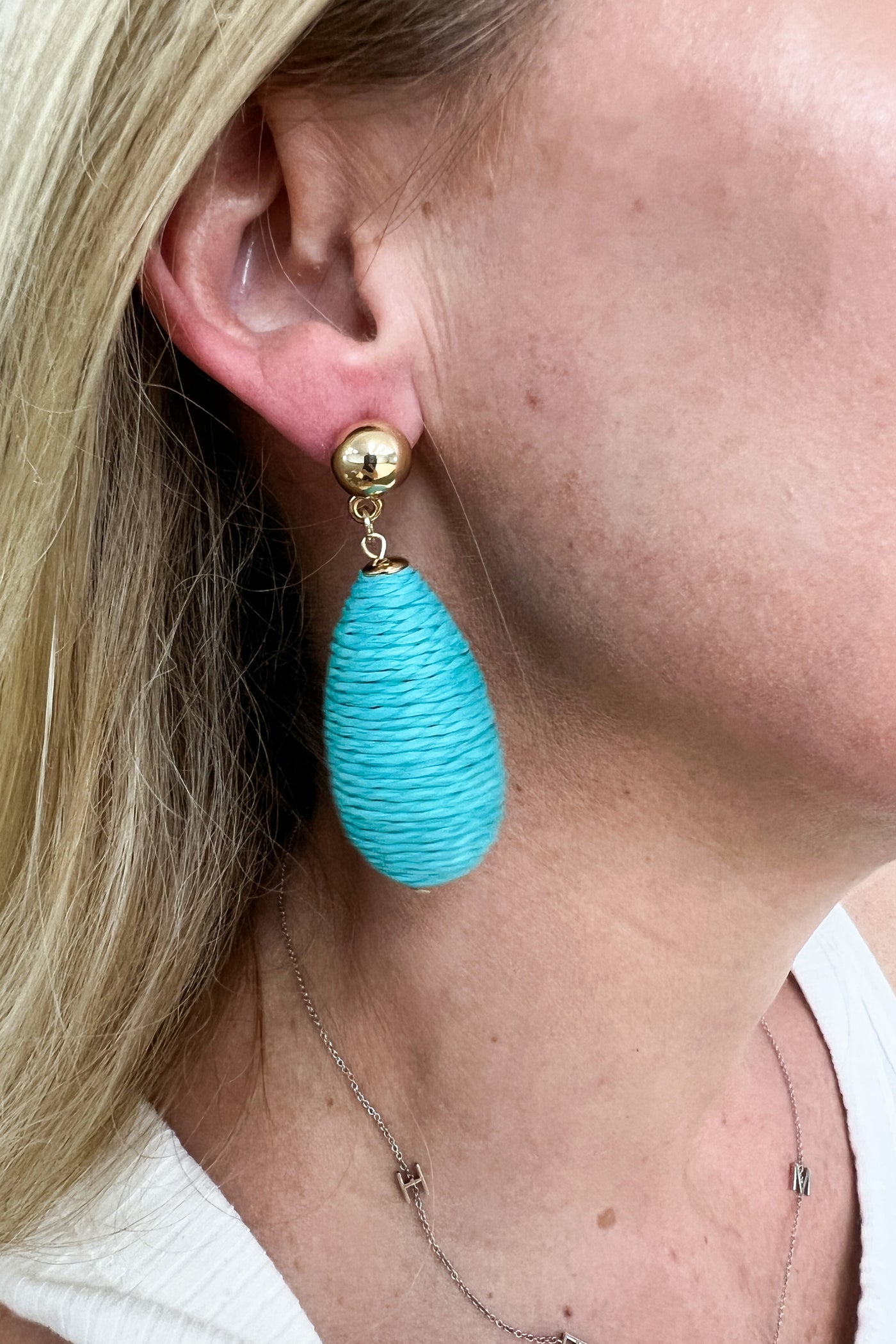 Mandy dangle earring, turquoise