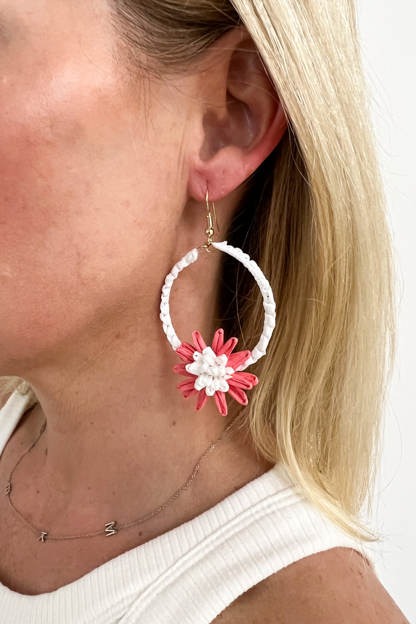 Dali earrings, white