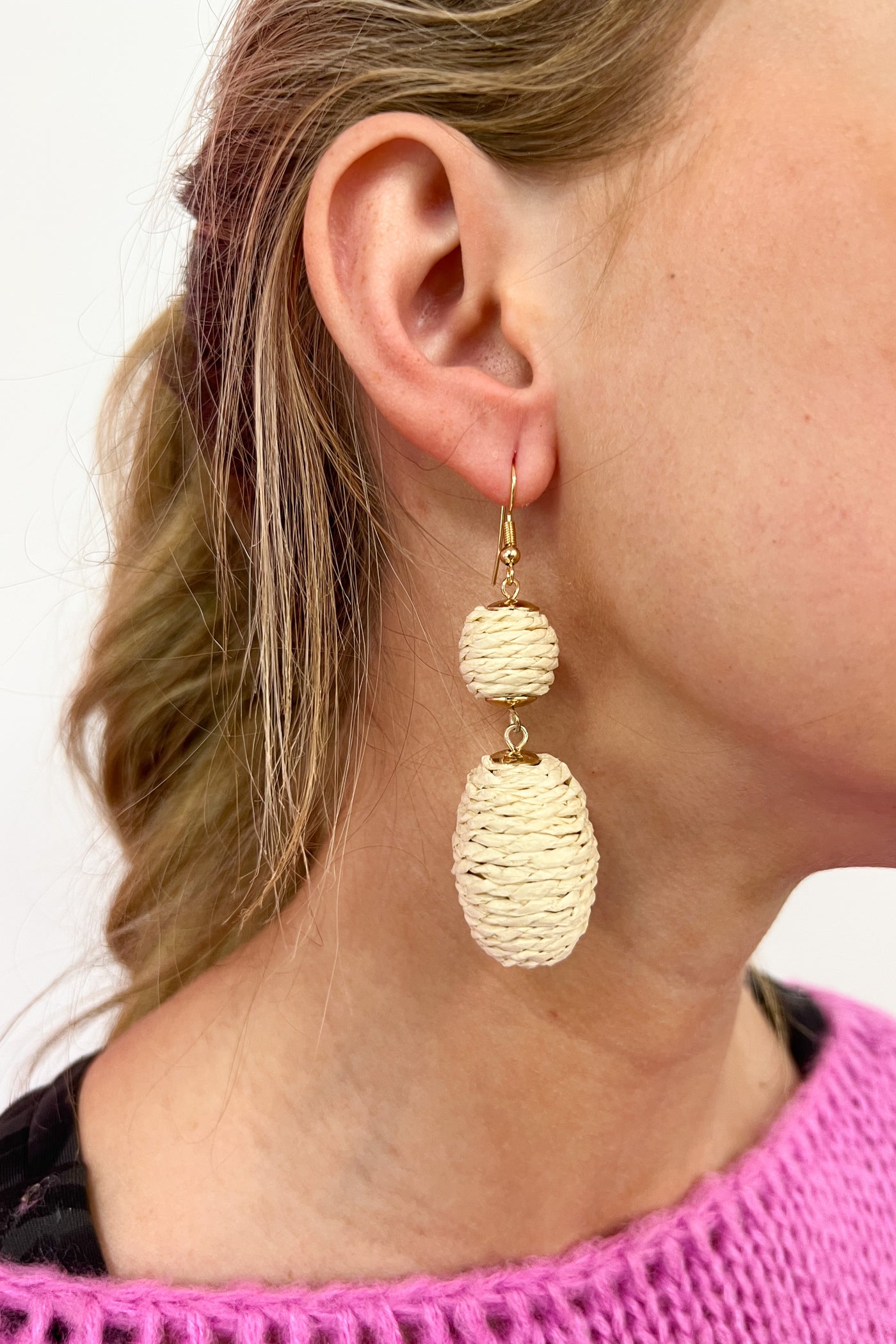 Drop oval earrings, beige